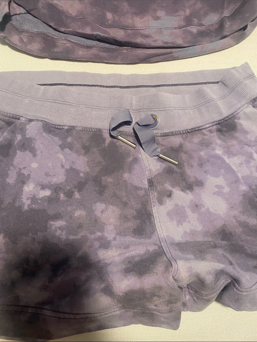 Athleta Purple Tie-Dye Long Sleeve Top & Shorts Set - Picture 5 of 5